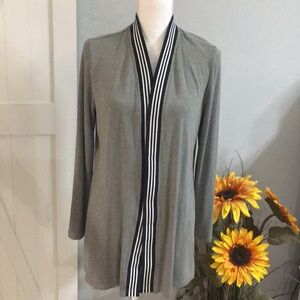 Dennis by Dennis Basso Gray flyaway wrap sweater. Size Small